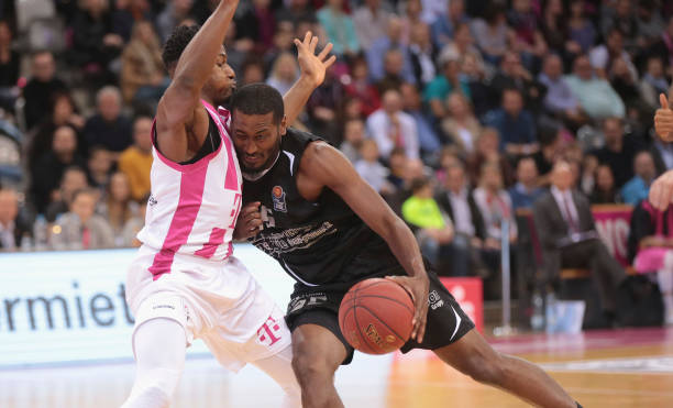 固中游甚至 固中游甚至