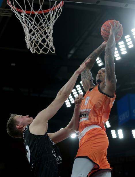 一人压垮对 一人压垮对